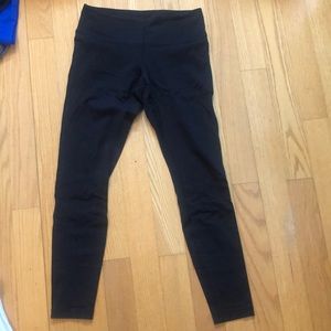 Mid rise black wonder tights